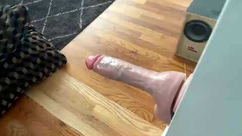 mikek_600 online show from September 19, 5:46 pm