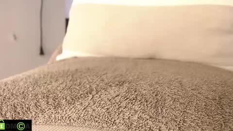 Mikell Williams online show from March 6, 9:53 pm