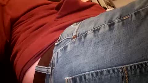 mikemalas1000 online show from April 1, 2:34 am