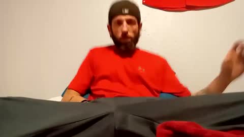 Snapshot of mikemc420 chatting on February 21, 8:07 am mikemc420 online show from February 21, 8:07 am