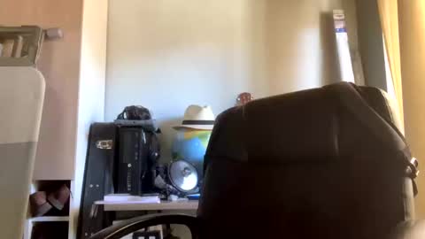 Snapshot of miker1239 chatting on January 3, 4:48 pm miker1239 online show from January 3, 4:48 pm