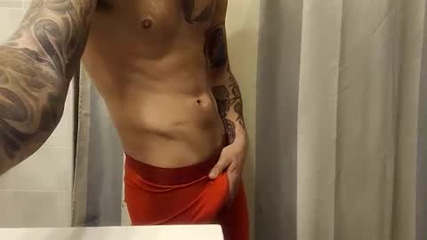 mikesbigcock4u online show from February 4, 8:53 am