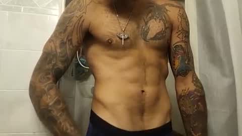 Snapshot of mikesbigcock4u chatting on July 27, 1:34 am mikesbigcock4u online show from July 27, 1:34 am