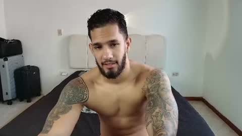 Snapshot of mikethomson01 chatting on July 27, 2:24 pm Mike online show from July 27, 2:24 pm