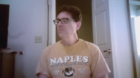 Snapshot of mikewulds chatting on December 7, 1:40 pm Mike online show from December 7, 1:40 pm