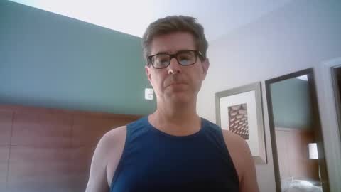 Snapshot of mikewulds chatting on February 4, 4:08 pm Mike online show from February 4, 4:08 pm
