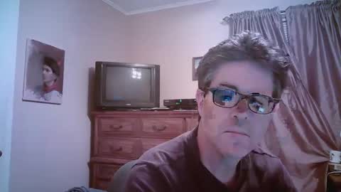 Snapshot of mikewulds chatting on September 14, 2:11 am Mike online show from September 14, 2:11 am