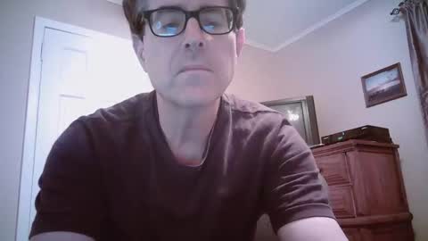 Snapshot of mikewulds chatting on September 15, 2:22 am Mike online show from September 15, 2:22 am