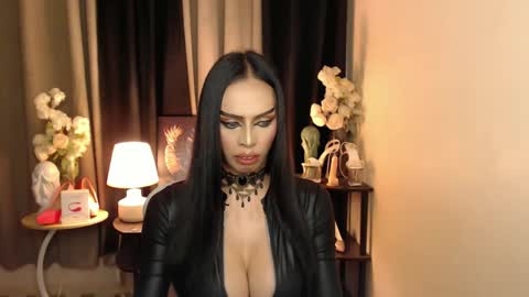 Mistress MikeyAlawi online show from January 30, 2:36 pm