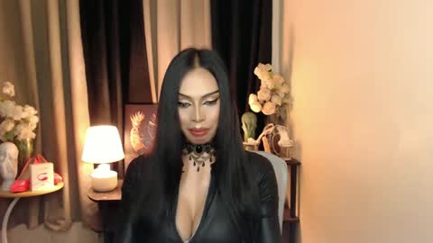Mistress MikeyAlawi online show from February 10, 9:25 pm