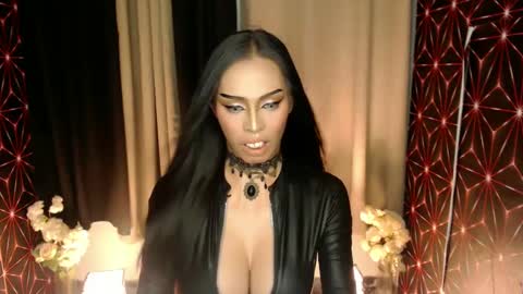 Mistress MikeyAlawi online show from March 4, 4:49 am