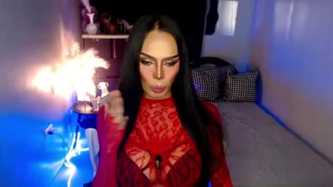 Mistress MikeyAlawi online show from June 7, 11:25 am