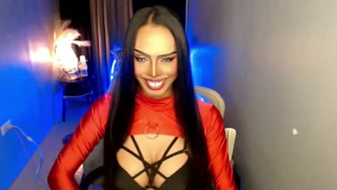 Mistress MikeyAlawi online show from June 9, 6:58 am