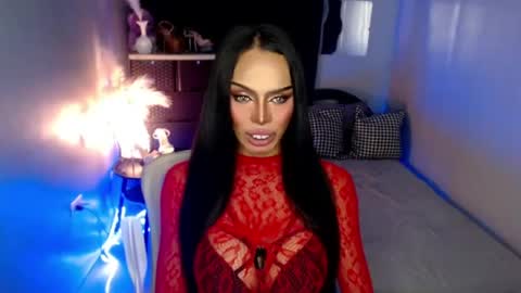 Mistress MikeyAlawi online show from June 14, 12:41 am