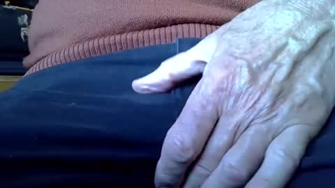 Snapshot of mikeybed chatting on September 23, 3:26 pm mikeybed online show from September 23, 3:26 pm