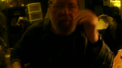 Snapshot of mikeyd1a chatting on January 4, 8:17 am mikeyd1a online show from January 4, 8:17 am