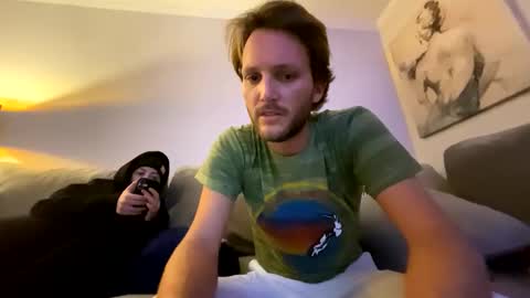 Snapshot of mikeywhite123 chatting on December 9, 10:22 am mikeywhite123 online show from December 9, 10:22 am