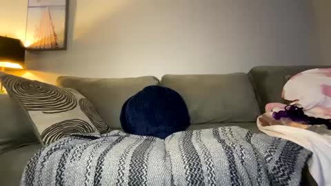 Snapshot of mikeywhite123 chatting on January 18, 4:59 am mikeywhite123 online show from January 18, 4:59 am