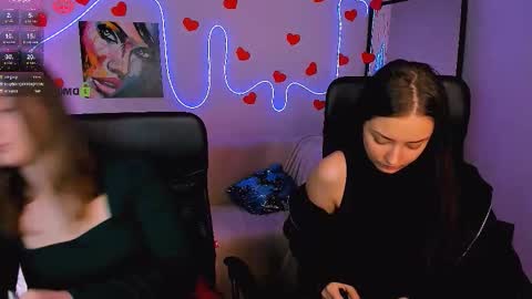 Miki online show from February 23, 11:40 am