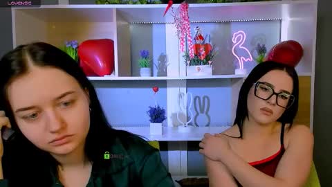 miki_ti online show from February 14, 7:32 pm