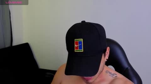 MIKKE online show from February 20, 2:39 pm