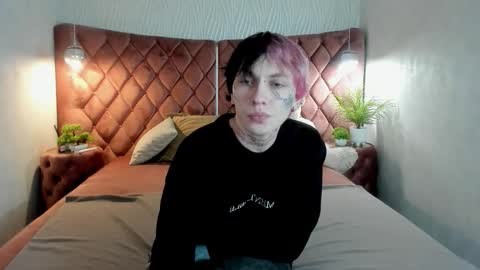 mikkibev online show from January 10, 7:26 pm