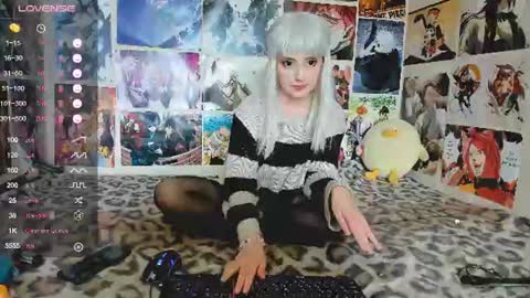 Snapshot of miku_bunny chatting on July 5, 12:45 pm Miku online show from July 5, 12:45 pm