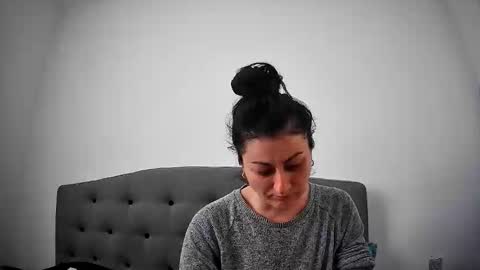 Mikyloveu online show from March 7, 3:09 pm