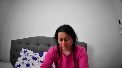 Mikyloveu online show from April 21, 7:58 am