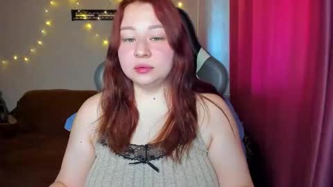Mila shy sensual person  online show from September 24, 6:50 am