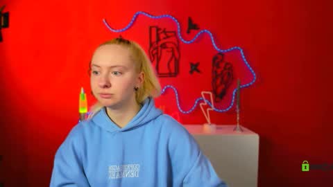 mila_glow online show from March 27, 12:49 pm