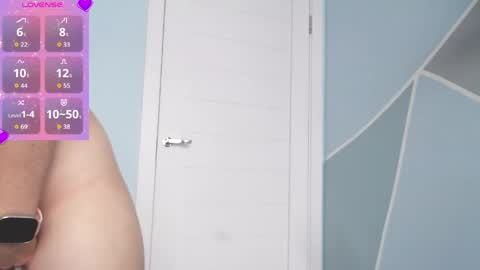 Snapshot of mila_good chatting on April 18, 9:57 am mila_good online show from April 18, 9:57 am