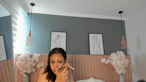 mila_hank online show from February 27, 12:16 pm