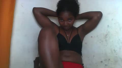 mila_lunah online show from March 11, 6:25 pm