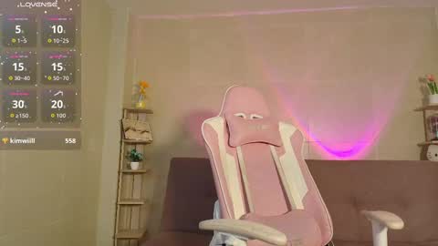 Snapshot of mila_morgan_ chatting on October 9, 9:13 pm Mila Morgan online show from October 9, 9:13 pm