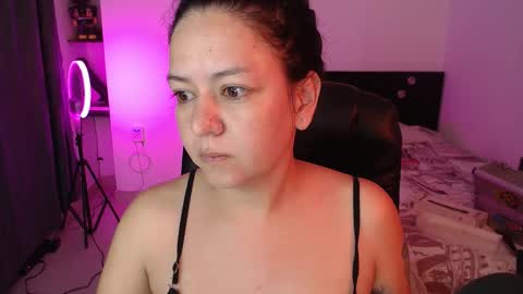 mila_phoenix online show from October 23, 9:41 am