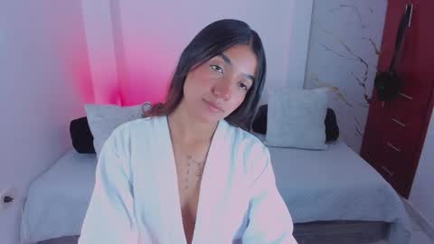 martina online show from April 8, 1:16 am