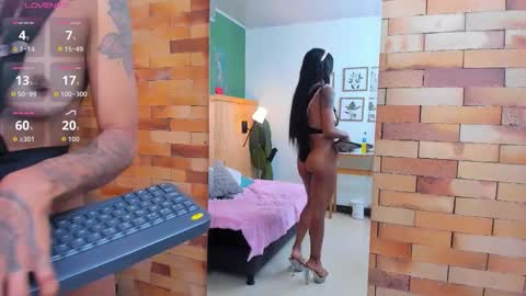 Mila and samy online show from October 30, 1:01 pm