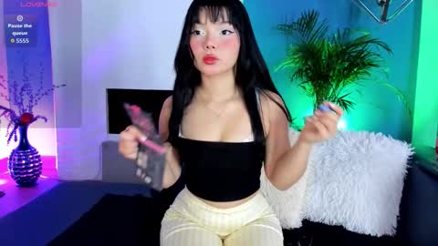 Mila online show from March 8, 11:58 am