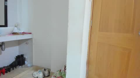          online show from March 23, 8:13 pm