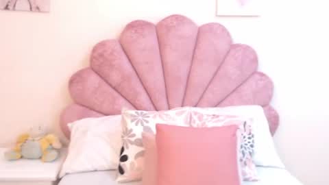 Snapshot of milaaadams chatting on July 2, 11:16 am mila online show from July 2, 11:16 am