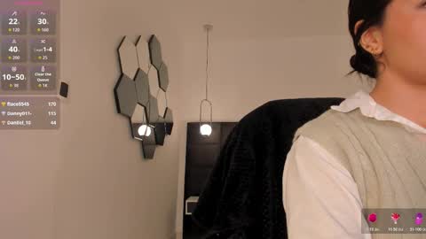 Mila online show from February 3, 6:40 am