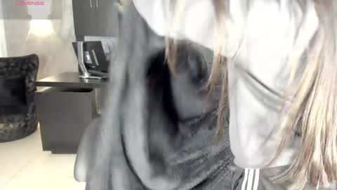 Mila online show from May 21, 3:13 am