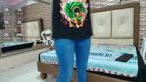 miladiosa online show from March 12, 11:38 am