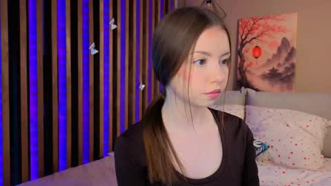 Snapshot of milaice chatting on June 8, 3:12 pm Mila online show from June 8, 3:12 pm