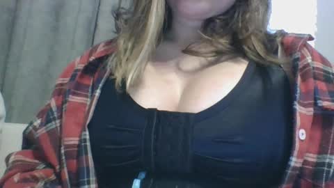 milana online show from December 26, 6:41 am