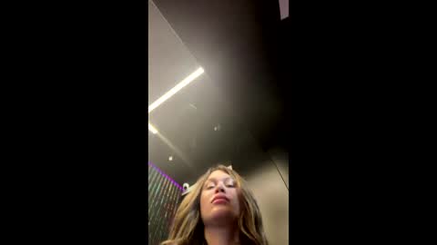 milana online show from March 4, 10:54 am