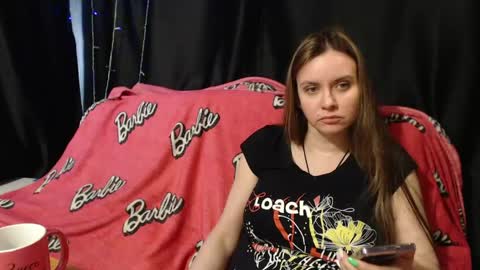 Snapshot of milana696969 chatting on June 4, 10:54 am MilAna online show from June 4, 10:54 am