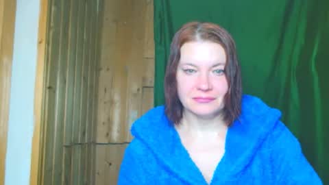 Snapshot of milana9732 chatting on March 1, 8:33 pm milana9732 online show from March 1, 8:33 pm