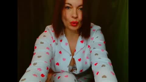 Snapshot of milana9732 chatting on May 3, 6:36 pm milana9732 online show from May 3, 6:36 pm